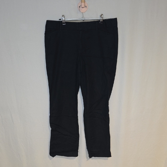GAP Pants - GAP Women's Black Chinos